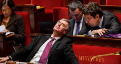 Rejetons la politique des exploiteurs ! Tract de l’UCL Rejetons la politique des exploiteurs ! Tract de l’UCL