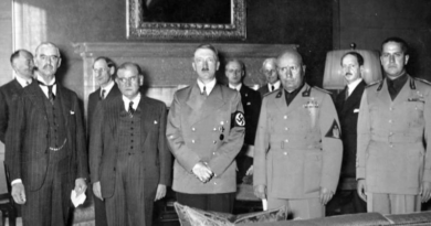 23 août 1939, la décision terrible. 2/3 23 août 1939, la décision terrible. 2/3